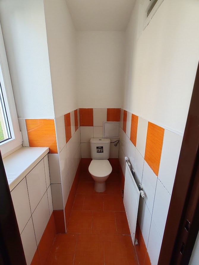 639279969935992856_WC 2.jpg